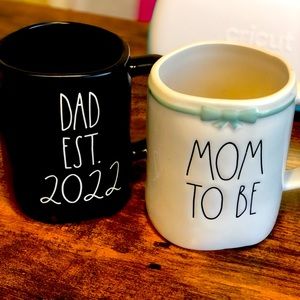 ♥️ Rae Dunn Ceramic “New Parents” Mugs 👶🏻
